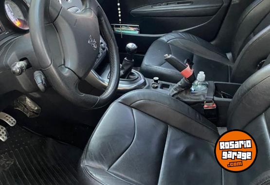 Autos - Peugeot 408 2013 Diesel 136000Km - En Venta