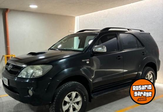 Camionetas - Toyota Toyota Hilux SW4 2008 Diesel 300000Km - En Venta