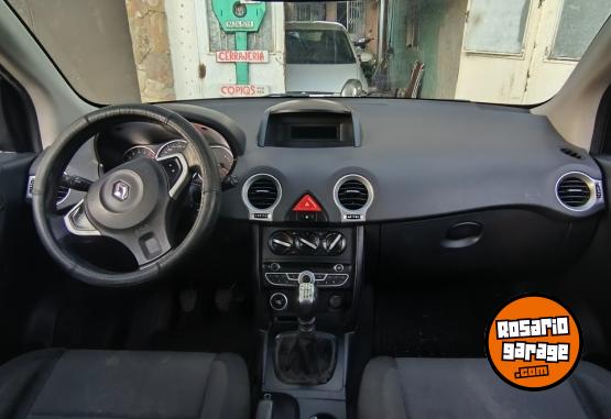 Camionetas - Renault Koleos expression 2.5 gnc 2011 GNC 270000Km - En Venta