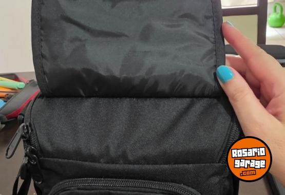 Electr�nica - Bolso Lowepro Adventure SH 140 II para c�mara y lente - En Venta