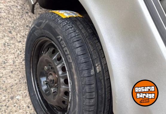 Autos - Fiat Duna SL Moto tipo 1.6 1992 Nafta 111111Km - En Venta