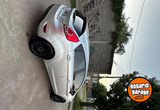 Autos - Ford Fiesta titanium 2015 Nafta 750000Km - En Venta