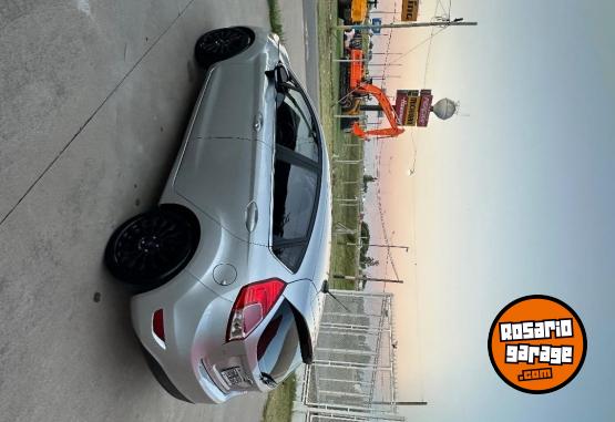 Autos - Ford Fiesta titanium 2015 Nafta 750000Km - En Venta