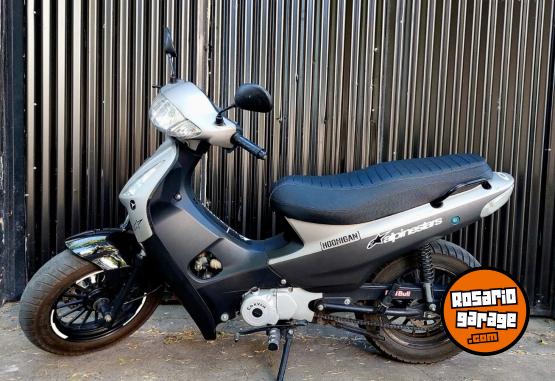 Motos - Corven ENERGY TUNNING 110 2024 Nafta 8134Km - En Venta