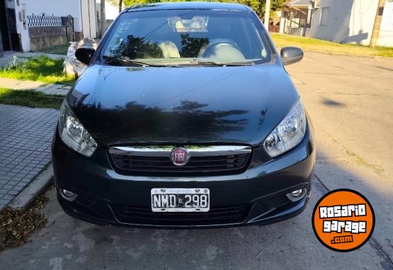 Autos - Fiat Grand siena 2014 Nafta 140000Km - En Venta