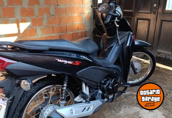 Motos - Honda Wave 2023 Nafta 17600Km - En Venta