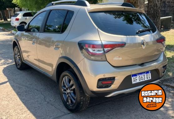 Autos - Renault Sandero stepway 2022 Nafta 70000Km - En Venta