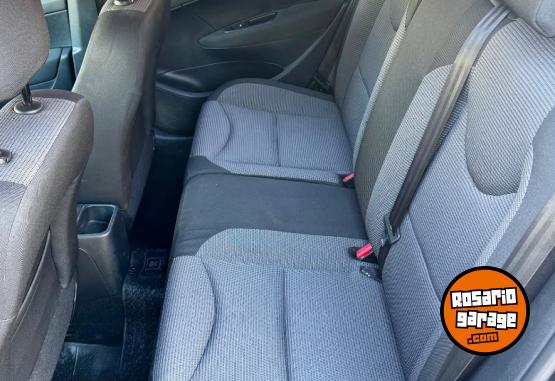 Autos - Peugeot 308 active 2015 Nafta 181143Km - En Venta