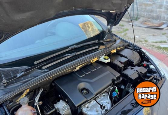 Autos - Peugeot 308 active 2015 Nafta 181143Km - En Venta