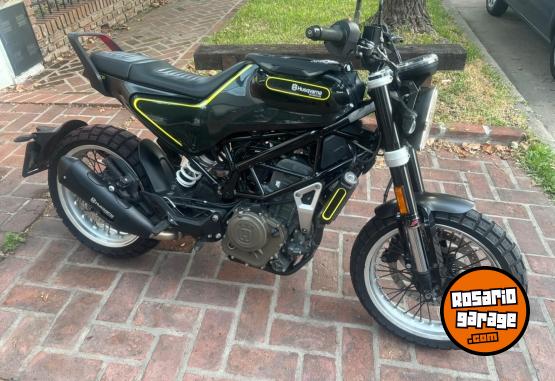 Motos - Husqvarna Svartpilen 401 2018 Nafta 32000Km - En Venta