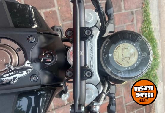 Motos - Husqvarna Svartpilen 401 2018 Nafta 32000Km - En Venta