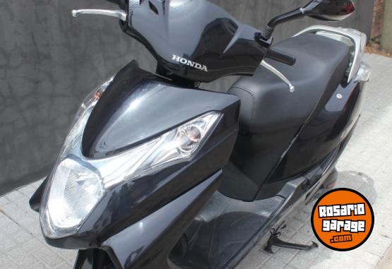 Motos - Honda Elite 125cc 2017 Nafta 22000Km - En Venta