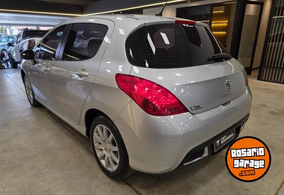 Autos - Peugeot 308 ALLURE NAVEGADOR 1.6L 2014 Nafta 105000Km - En Venta