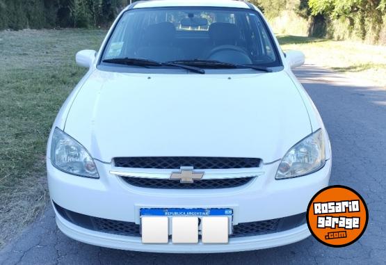 Autos - Chevrolet Classic 2016 Nafta 105000Km - En Venta