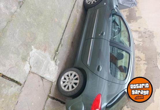 Autos - Peugeot 207 2012 Nafta 138000Km - En Venta