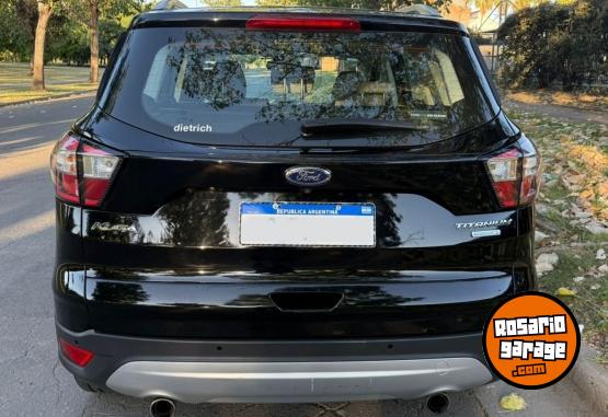 Camionetas - Ford Kuga TItanium 4WD 2019 Nafta 95800Km - En Venta