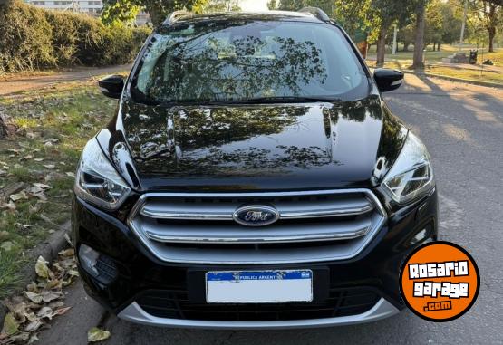 Camionetas - Ford Kuga TItanium 4WD 2019 Nafta 95800Km - En Venta