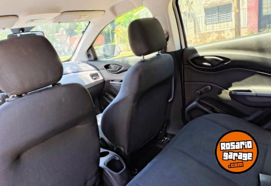 Autos - Chevrolet Onix Joy 2018 Nafta 154000Km - En Venta