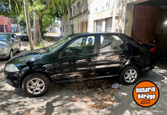 Autos - Fiat Siena 2015 GNC 260000Km - En Venta