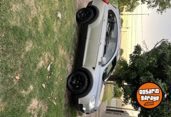 Camionetas - Chevrolet Captiva 2010 Diesel 156000Km - En Venta