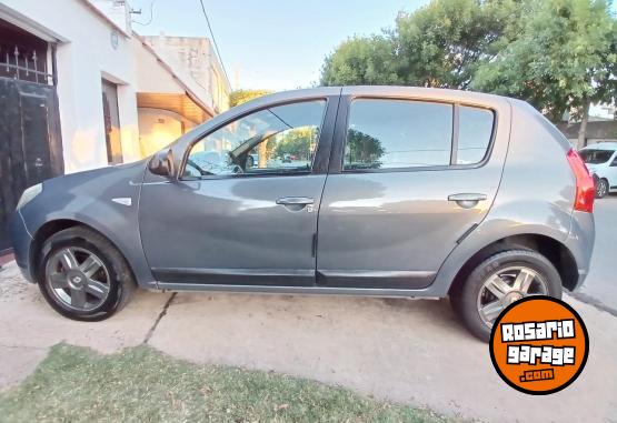 Autos - Renault Sandero Get up 2010 Nafta 99000Km - En Venta