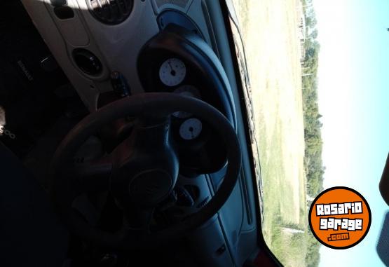 Utilitarios - Renault Kangoo 2008 Diesel 180000Km - En Venta