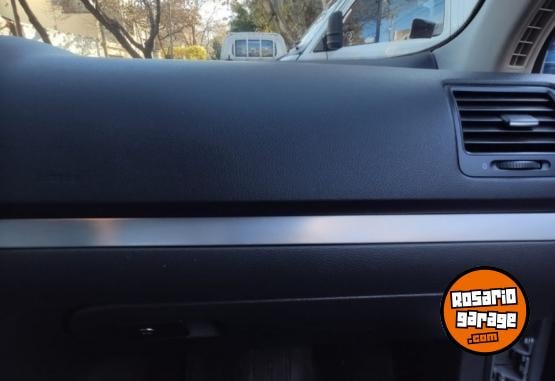 Autos - Volkswagen Vento 2.0 fsi elegance 2009 Nafta 139000Km - En Venta