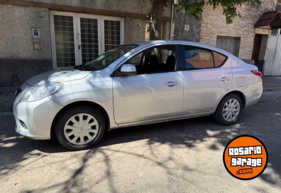 Autos - Nissan Versa sense 1.6 pure driv 2014 Nafta 160000Km - En Venta
