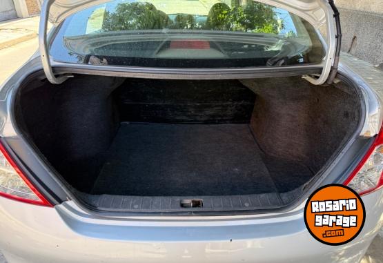 Autos - Nissan Versa sense 1.6 pure driv 2014 Nafta 160000Km - En Venta