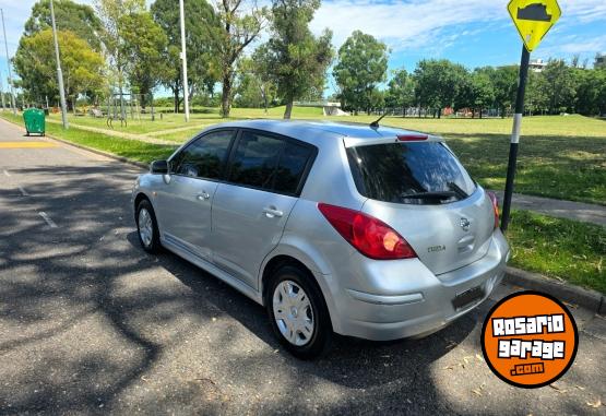 Autos - Nissan Tiida 2011 Nafta 183Km - En Venta