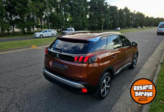 Autos - Peugeot 3008 2017 Nafta 100000Km - En Venta