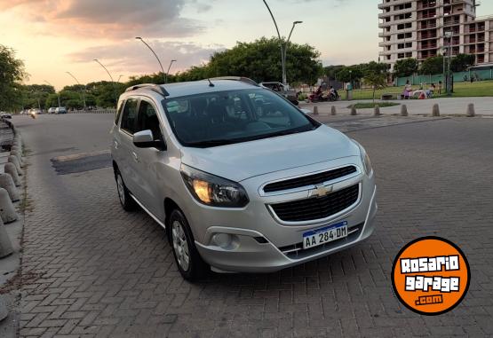 Autos - Chevrolet Spin 2017 Nafta 91000Km - En Venta