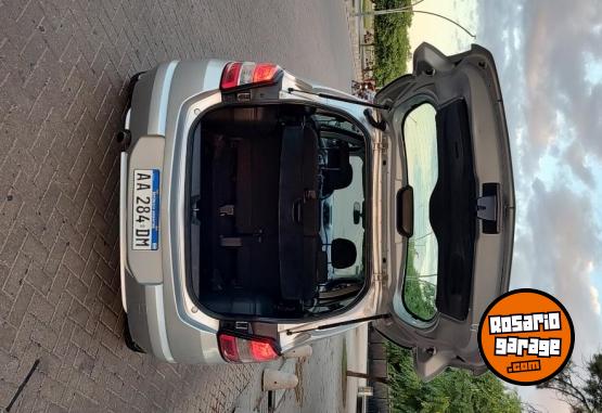 Autos - Chevrolet Spin 2017 Nafta 91000Km - En Venta