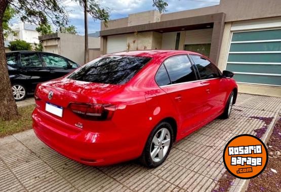 Autos - Volkswagen Venta 2017 Nafta 130000Km - En Venta