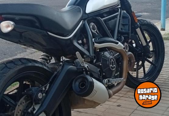 Motos - Ducati Icon Dark 2023 Nafta 8700Km - En Venta