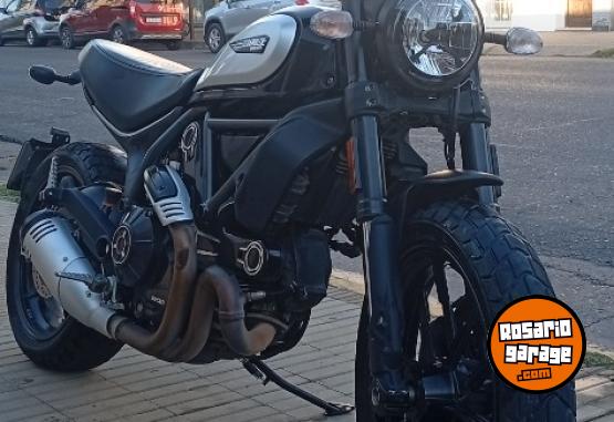 Motos - Ducati Icon Dark 2023 Nafta 8700Km - En Venta