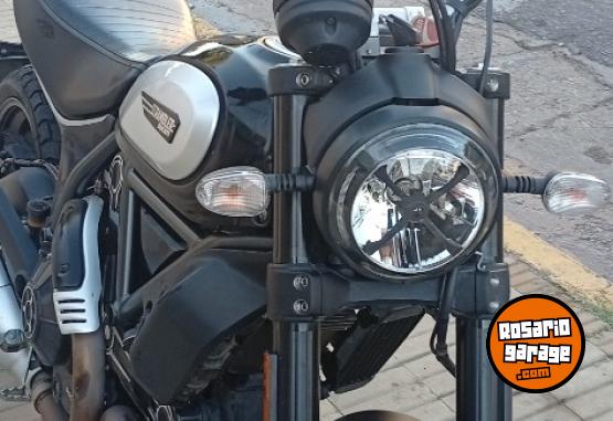 Motos - Ducati Icon Dark 2023 Nafta 8700Km - En Venta