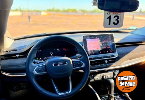 Camionetas - Jeep Commander Limited 2023 Nafta 72000Km - En Venta