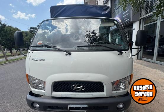 Camiones y Gr�as - Hyundai HD 78 a�o 2011 Impecable! Autodesco - En Venta