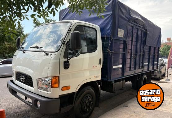 Camiones y Gr�as - Hyundai HD 78 a�o 2011 Impecable! Autodesco - En Venta