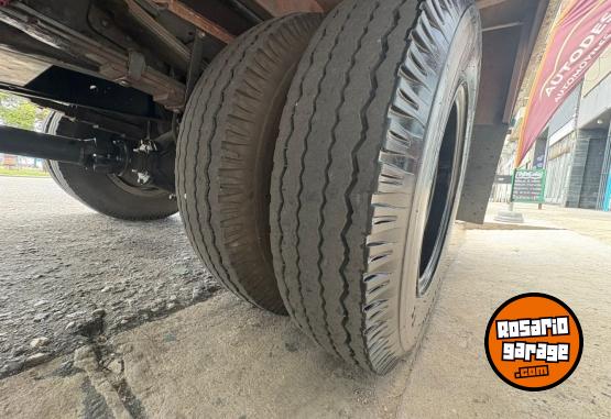 Camiones y Gr�as - Hyundai HD 78 a�o 2011 Impecable! Autodesco - En Venta