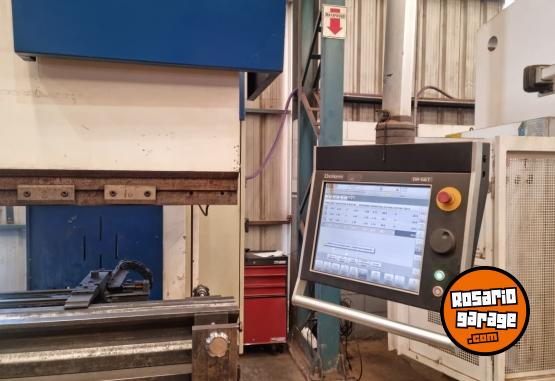 Herramientas - Plegadora Cnc Hidr�ulica 4600x3000 Ahyw 400 Toneladas - En Venta