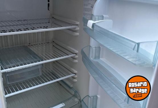 Hogar - Heladera Whirlpool con freezer - En Venta