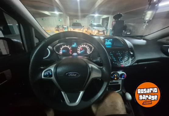 Autos - Ford Fiesta s plus 2018 Nafta 94000Km - En Venta