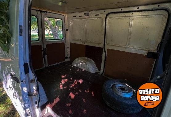 Utilitarios - Mercedes Benz SPRINTER 1999 Diesel 300000Km - En Venta