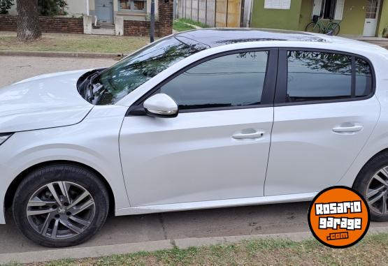 Autos - Peugeot 208 2021 Nafta 35000Km - En Venta