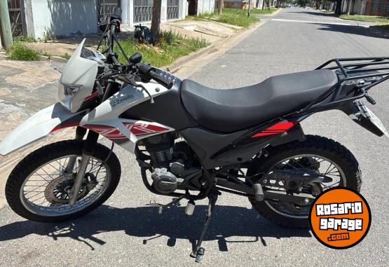 Motos - Zanella ZR ohc 2021 Nafta 4900Km - En Venta