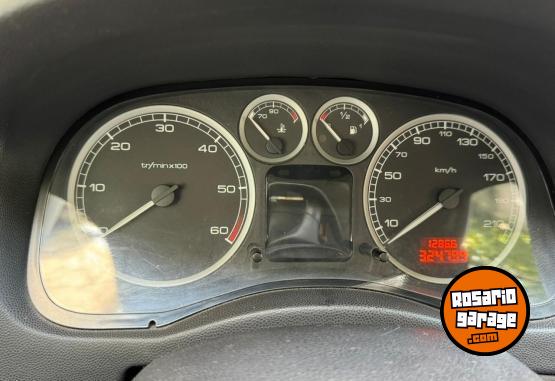 Autos - Peugeot 307 2004 Diesel 325000Km - En Venta