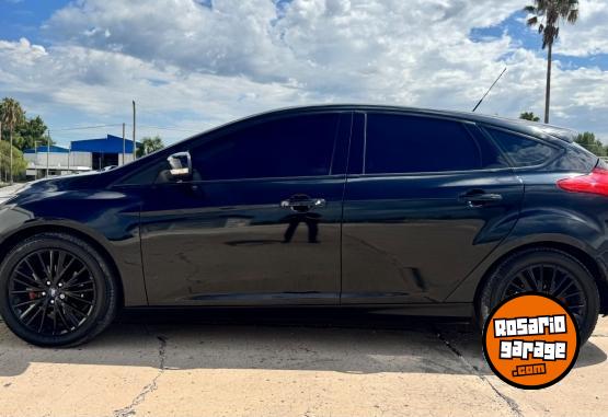 Autos - Ford FOCUS SE 2.0 2015 Nafta 68500Km - En Venta