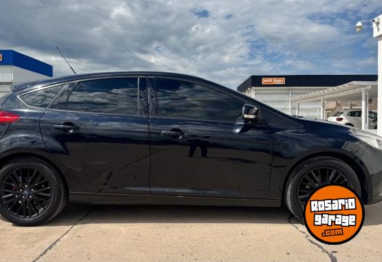 Autos - Ford FOCUS SE 2.0 2015 Nafta 68500Km - En Venta